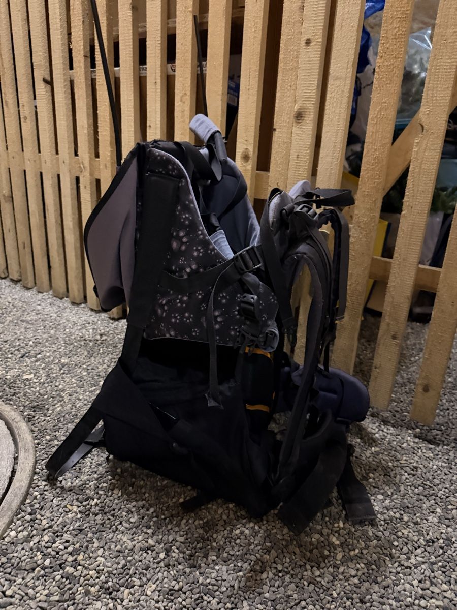 Jack Wolfskin Marsupi portabebè: Kindertrage Jack Wolfskin Watchtower Pro – Usato da St. Gallen venduto da ama_2pyl 2
