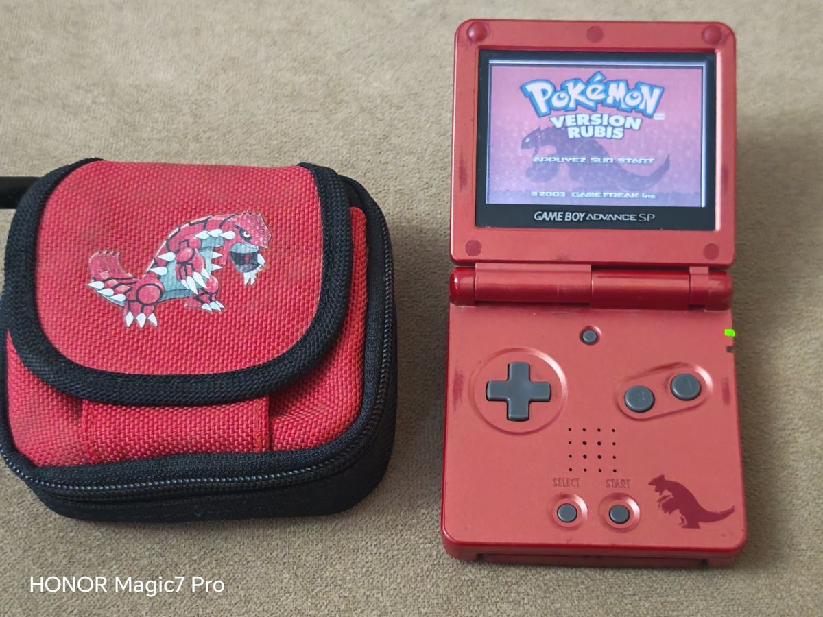 Nintendo Console: Gameboy advance sp  edition groudon  – Usato da Genève venduto da Gameretro.85 9
