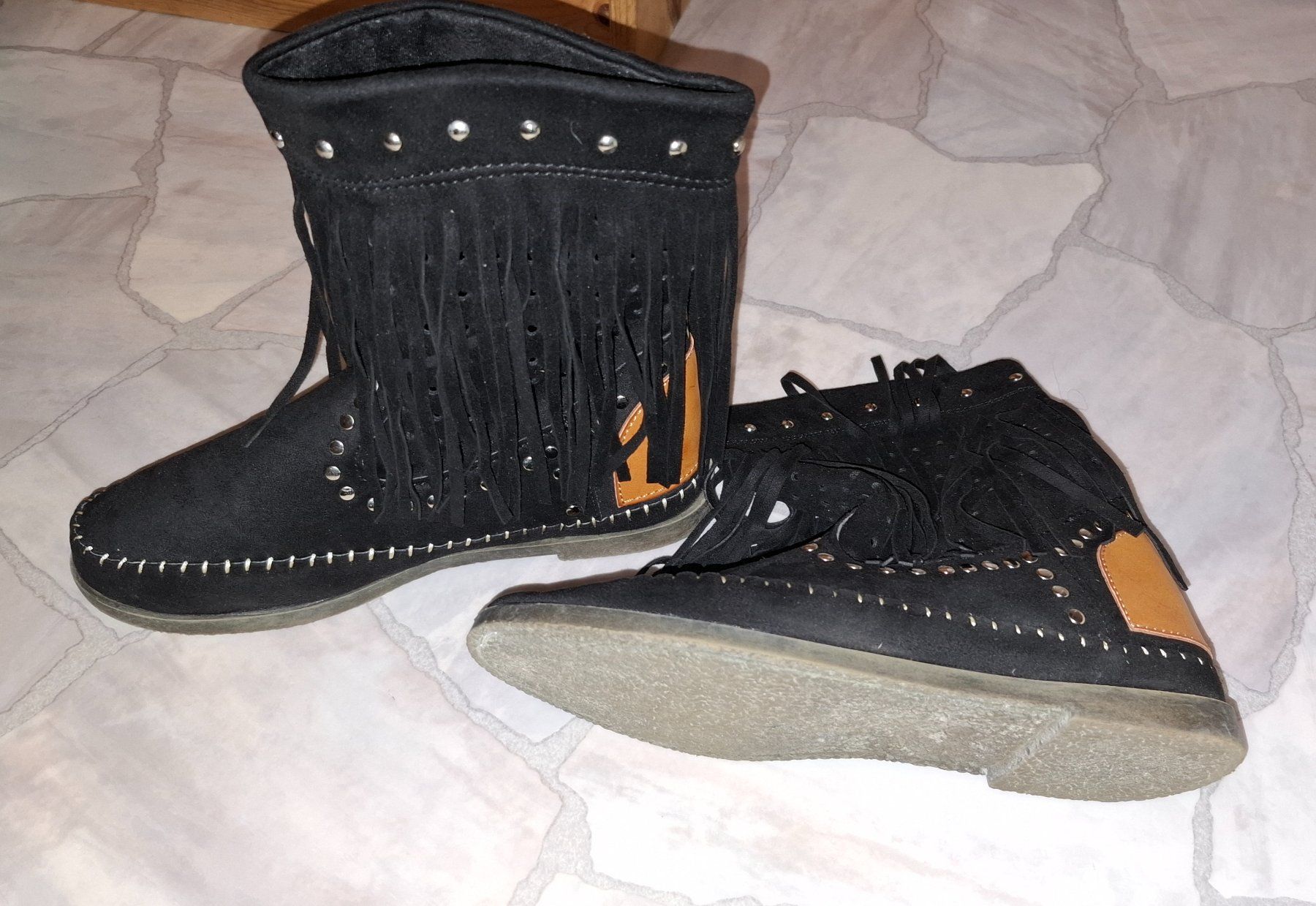 Scarpe da donna: Schwarze Fransenstiefel, Grösse 38 – Nuovo (secondo la descrizione) da Plagne venduto da Reticulum01 3