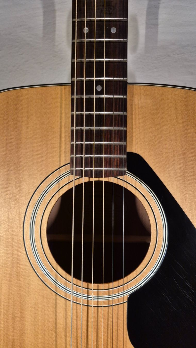 Yamaha Strumenti musicali: Western Gitarre Yamaha FG-332 – Usato da Winterthur venduto da NorrSydGuitars 4