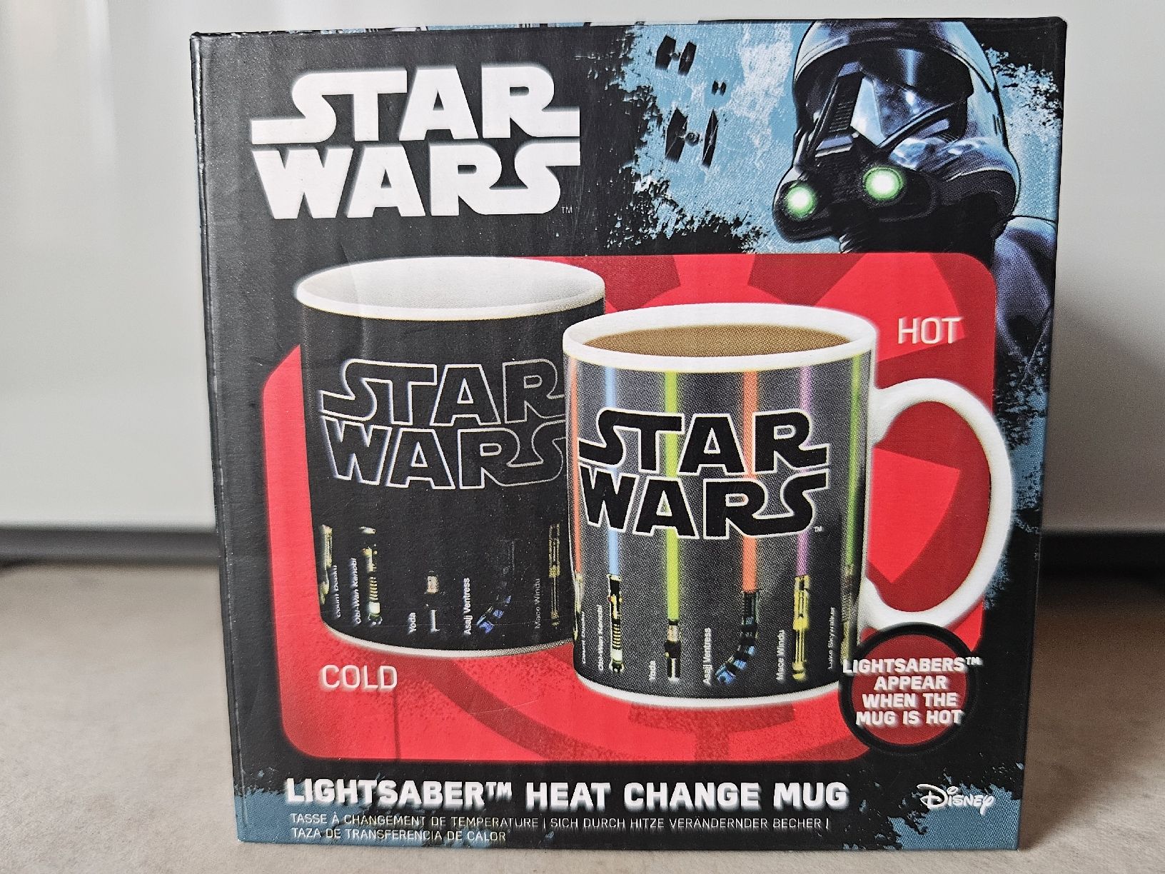 Star Wars Tazze: Star Wars Farbwechsel-Tasse Lichtschwert / Fabrikneu – Nuovo e nell'imballaggio originale da Schneisingen venduto da backstore24