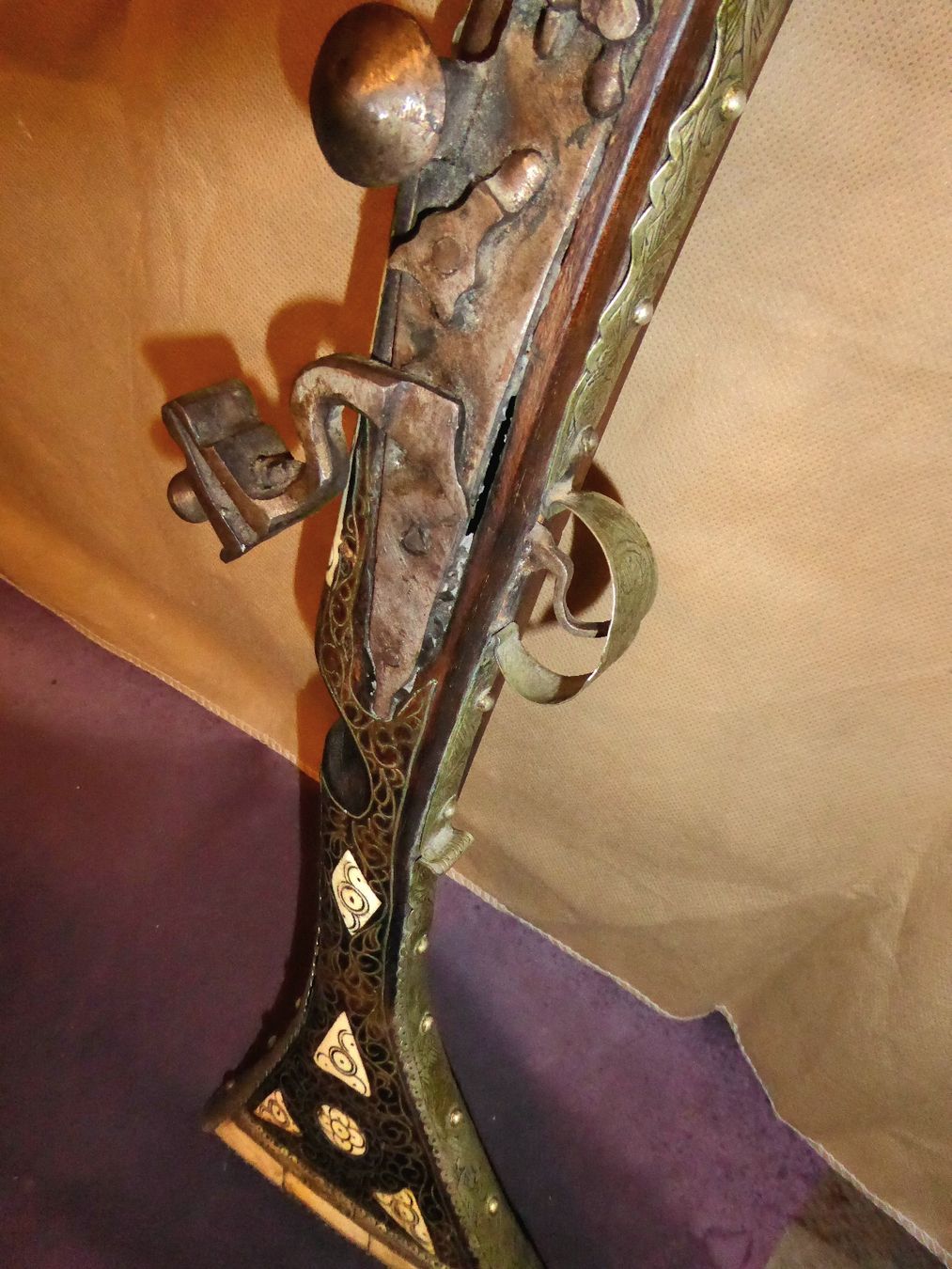 Tutti le monete: Fusil de forteresse ottoman à canon long – Usato da Boll venduto da BollArtAntik 4