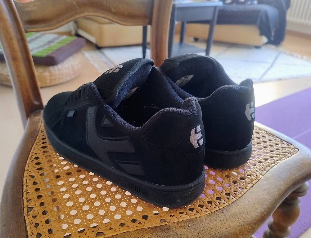 Etnies Herrenschuhe: Etnies Sneaker / Skaterschuh – Gebraucht aus Nidau von Fabienne84 2