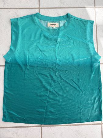 Top Grün Grösse S - NEU