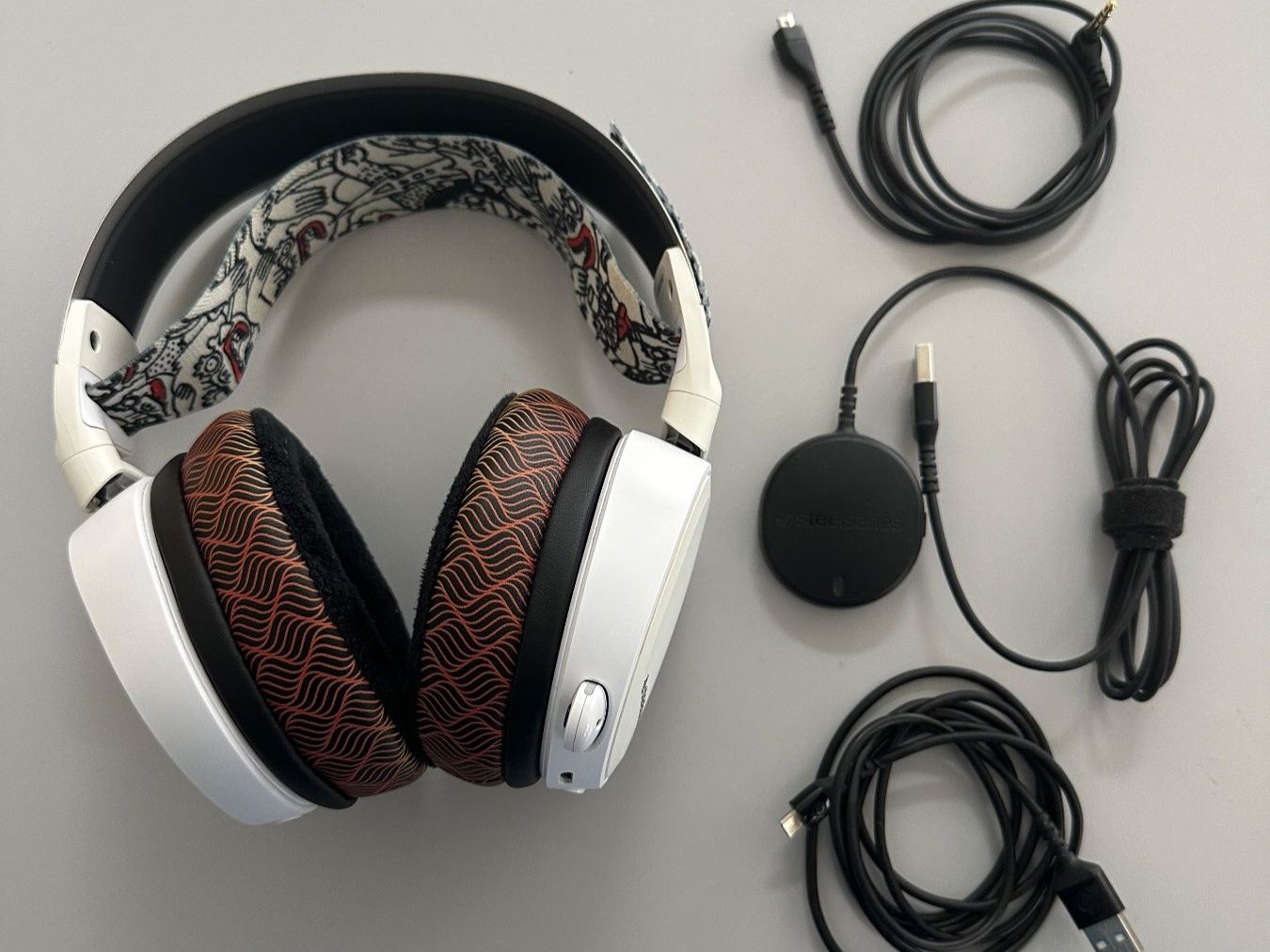 Steelseries Casques audio: SteelSeries Arctic 7 Wireless MOD – D'occasion à La Heutte par Bios