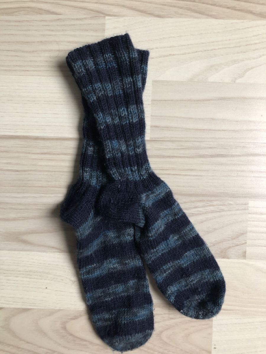Calze per bambini: Wolllsocken Größe ca 27-31 – Usato da Ebikon venduto da Stoeckhe
