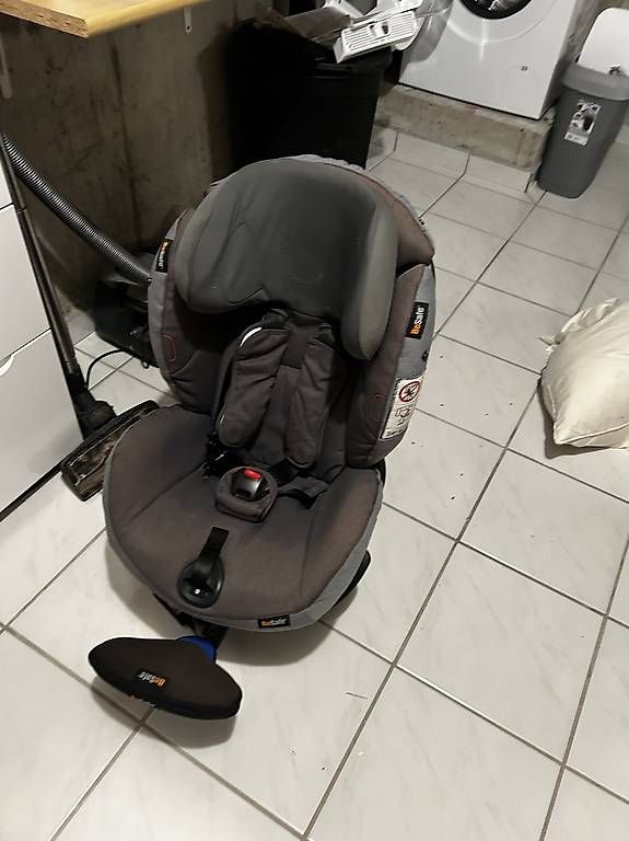 Auto-Kindersitze: Be save izi plus – Gebraucht aus Wilderswil von rogi9