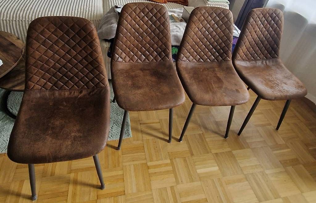 Sedie: Vintage Esszimmerstuhl / 4er Set  – Usato da Allschwil venduto da Chri_s90