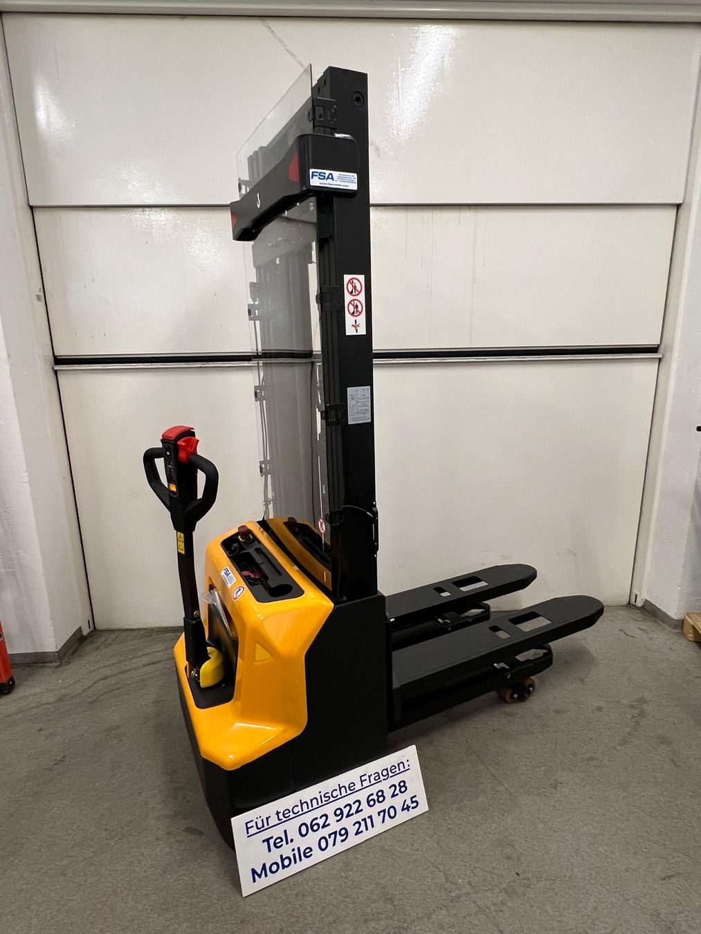 Carrelli elevatori e a forche: FSA Elektro-Deichselstapler 1.3 ton, 4.2 m – Nuovo (secondo la descrizione) da Aarwangen venduto da fsa-maschinen 1