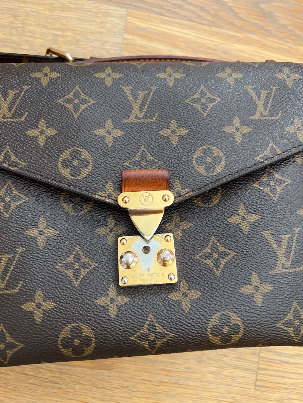 Louis Vuitton Borse da donna: Louis Vuitton Pochette Métis – Usato da Luzern venduto da jud_kgy7 4