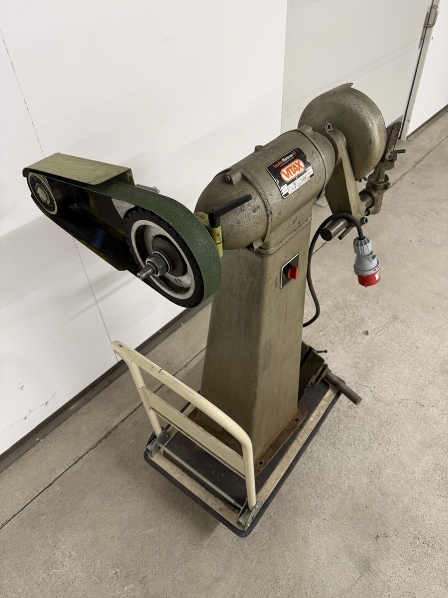 Vitax Smerigliatrici & Lucidatrici: Bandschleifmaschine VITAX V2 – Usato da Sirnach venduto da S54Power 2