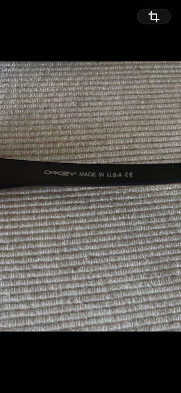 Oakley Occhiali & Lenti: Lunette de soleil estampillé Oakley. – Nuovo (secondo la descrizione) da Flanthey venduto da Didiphil 3