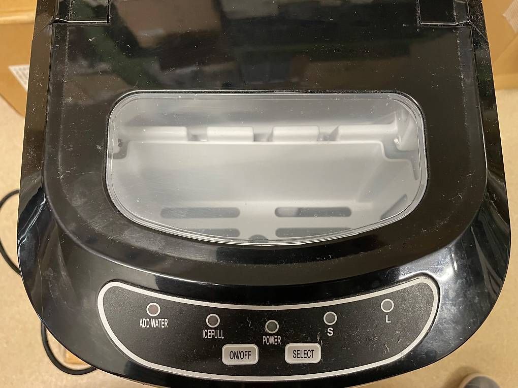 Küchengeräte: Eiswürfelmaschine 2.4l – Neu (gemäss Beschreibung) aus Necker von liq24 3