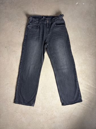 Jeans VICINITY XL(32L) Noir Delavé, Parfait pour l'Automne!