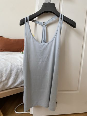 Sporttop von Reebok