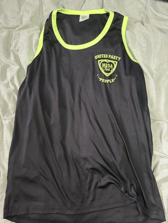 Mega Park Tanktop - Top Zustand, Grösse L, Schwarz/Neon