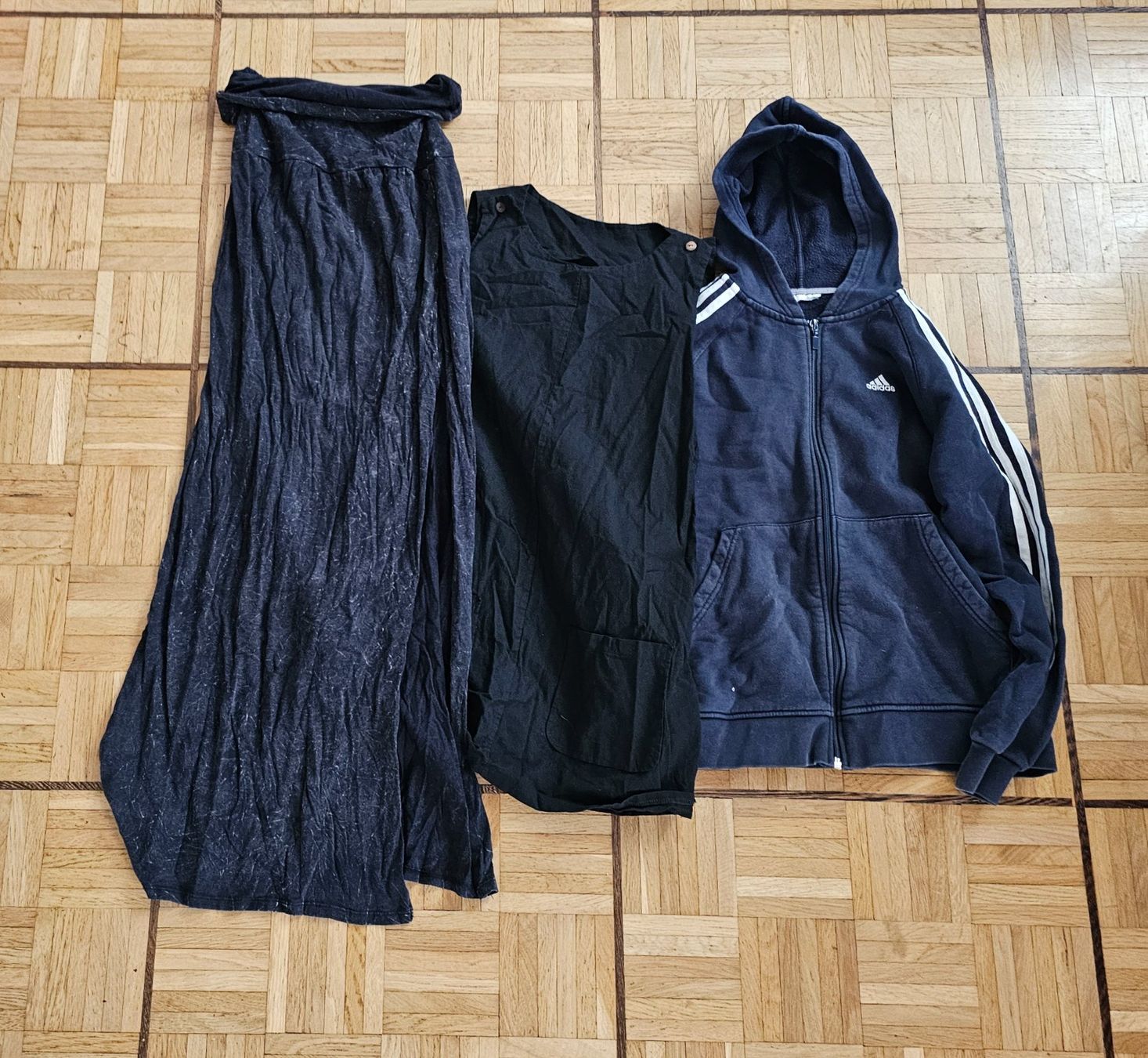 Roxy Kleiderpakete: Grosses Paket Gr. S mit Roxy Billabong & Adiadas – Gebraucht aus Füllinsdorf von Sunnebliemli7 3