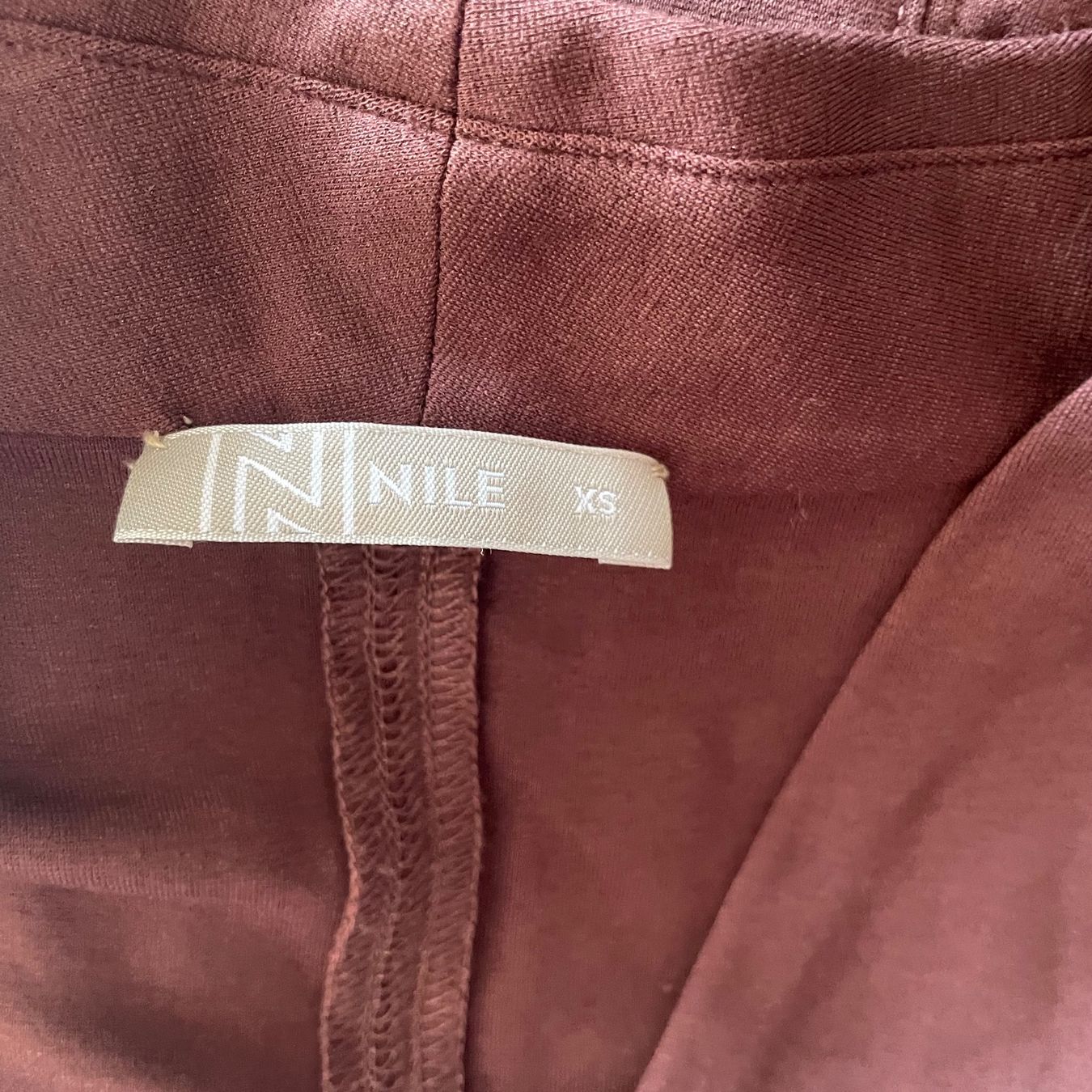 Nile Vestiti: Très belle robe Nile, taille XS – Nuovo (secondo la descrizione) da Vevey venduto da chr_5pvx 4