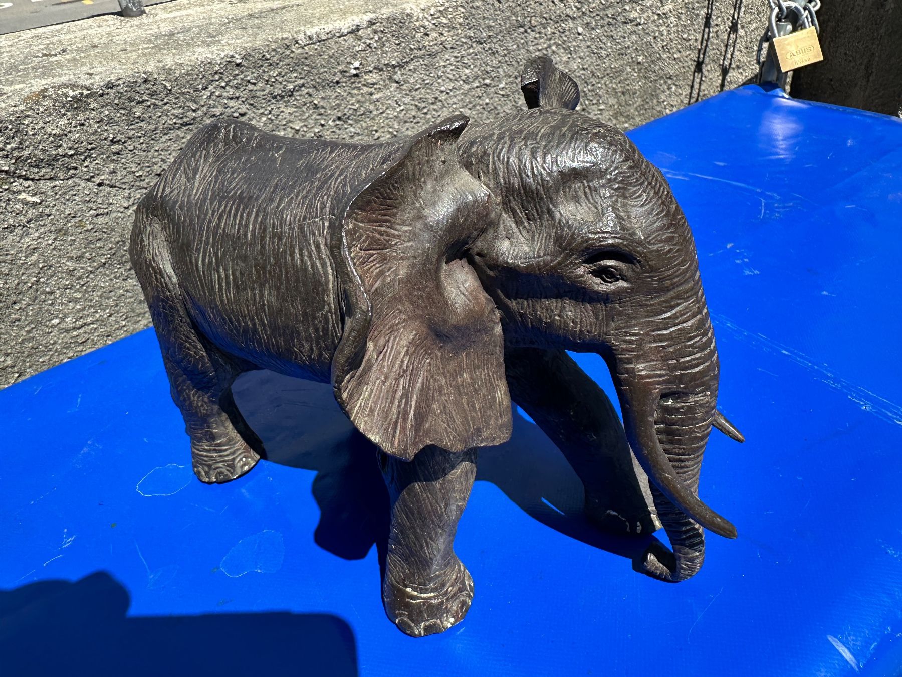 Skulpturen & Statuen: Skulptur Elefant Bronze – Gebraucht aus Zürich von atlantis77 9