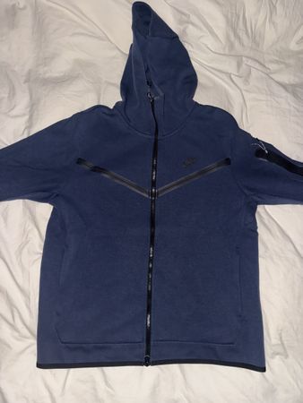 Nike tech fleece