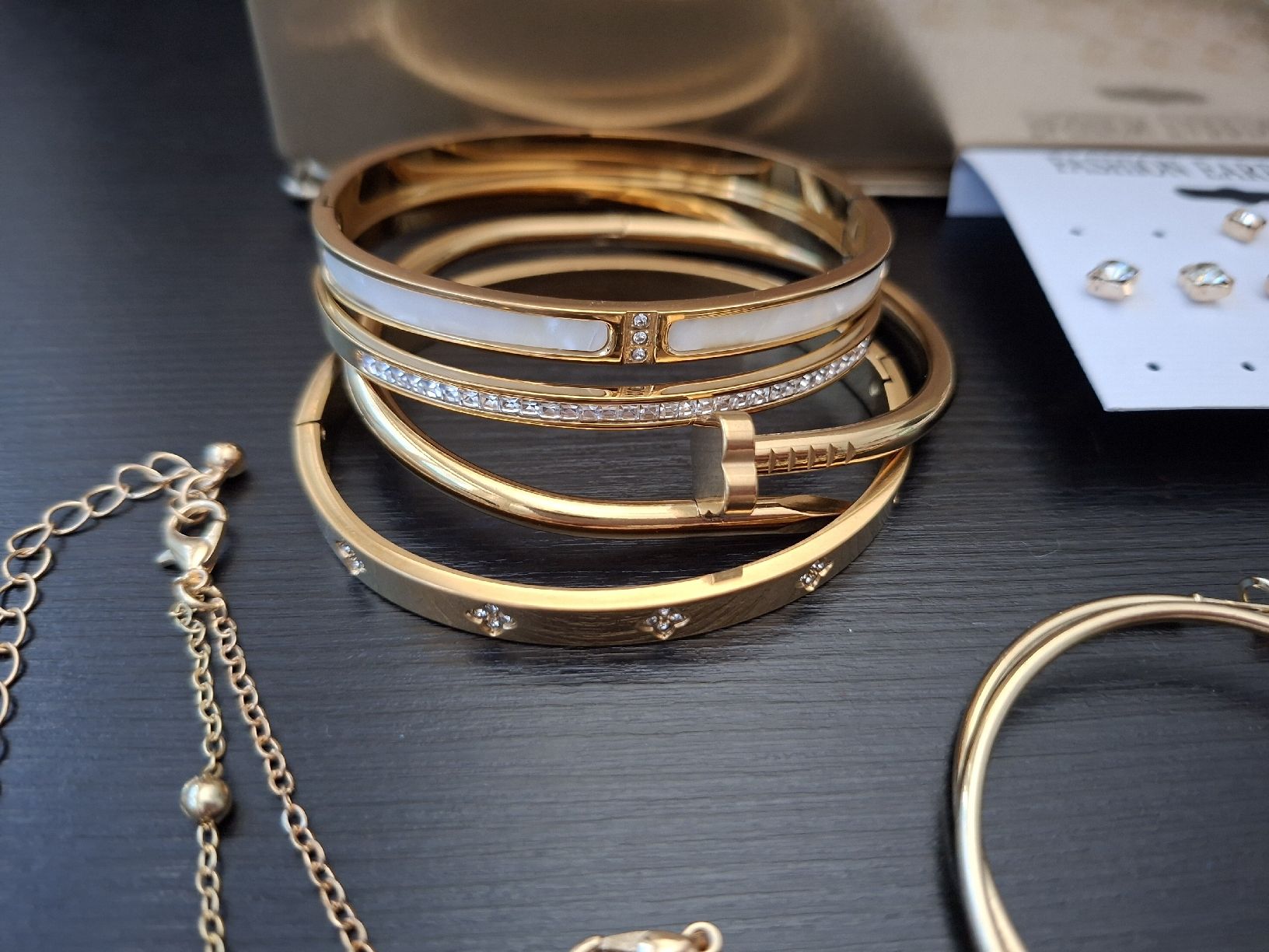 Autres bijoux: Bijouterie Neu – Neuf (Voir description) à Winterthur par Ausmisten2026 2