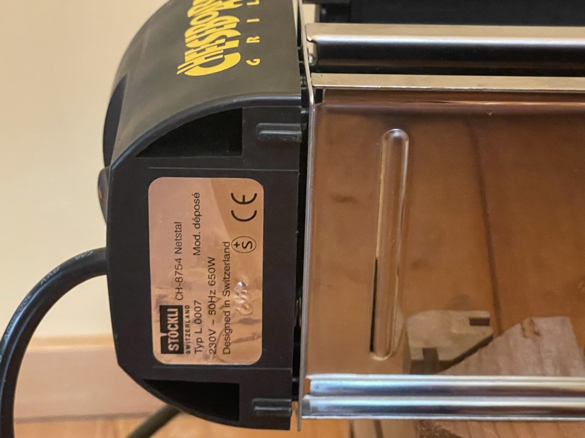 Stöckli Elettrodomestici da cucina: Raclette grill Stöckli mit 4 Pfännchen – Usato da Mollis venduto da cava10 3