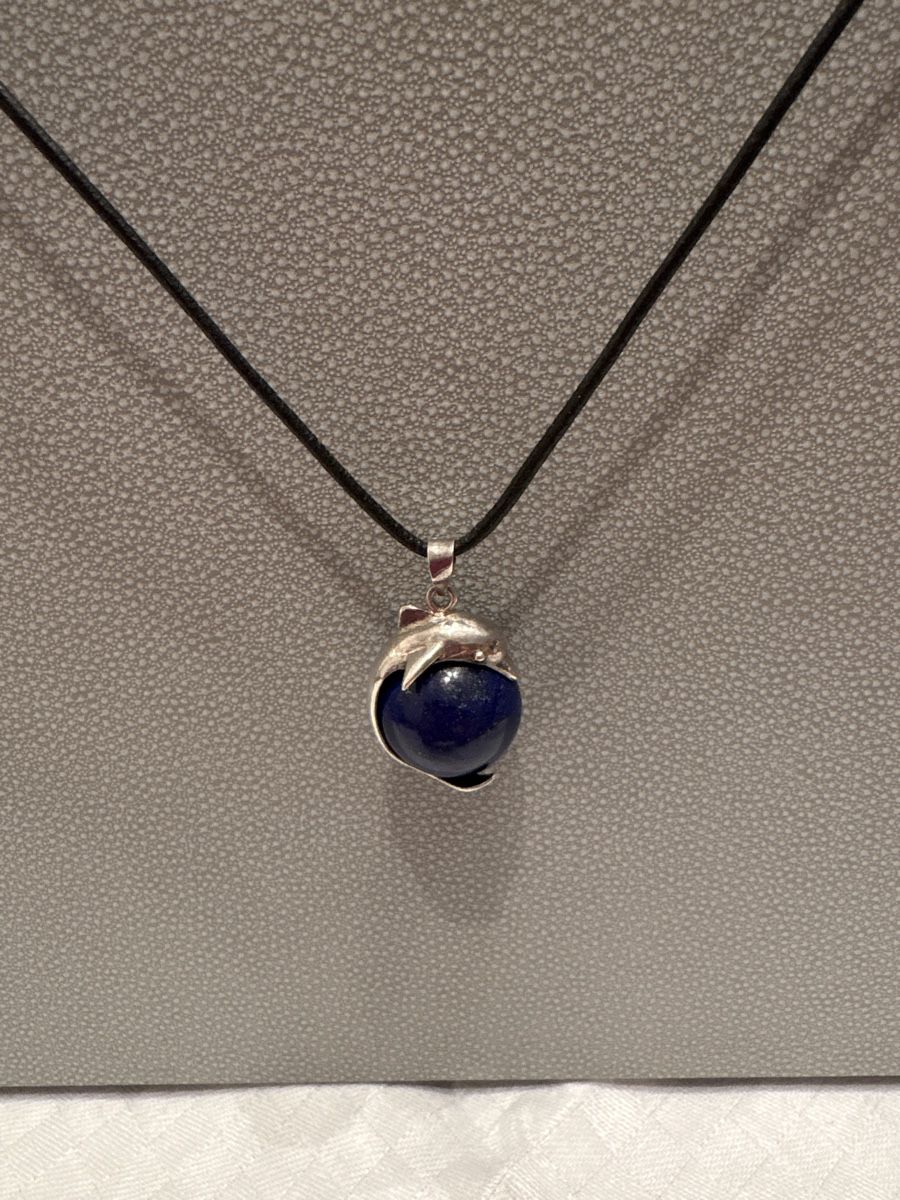 Anhänger: Lapislazuli Anhänger mit Delfin aus 925 Silber – Gebraucht aus Gattikon von mo.suter