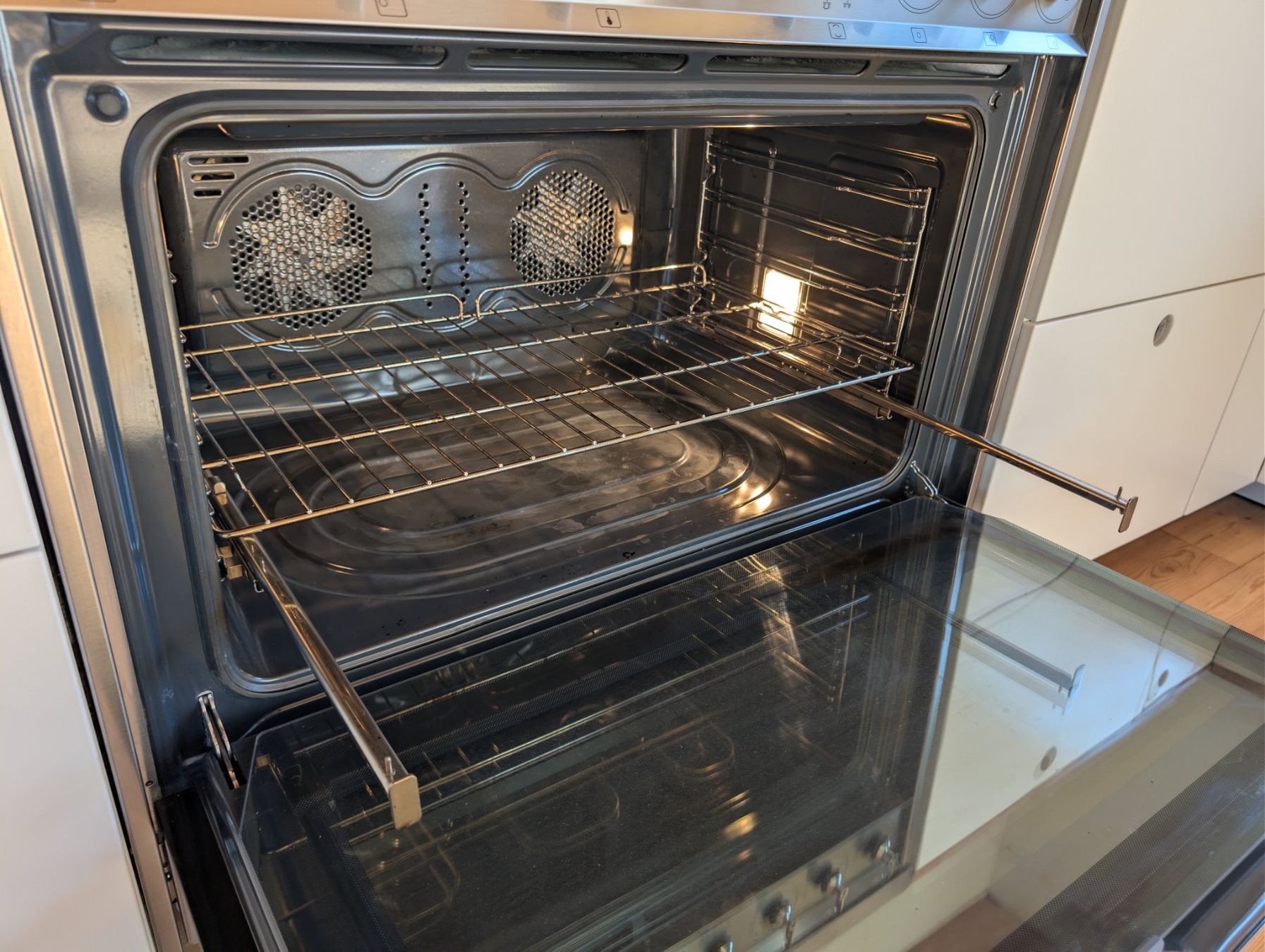 Cucine: Smeg C9IMX9-1 Standherd Induktion – Usato da Lengwil venduto da daniel.rhyner 2