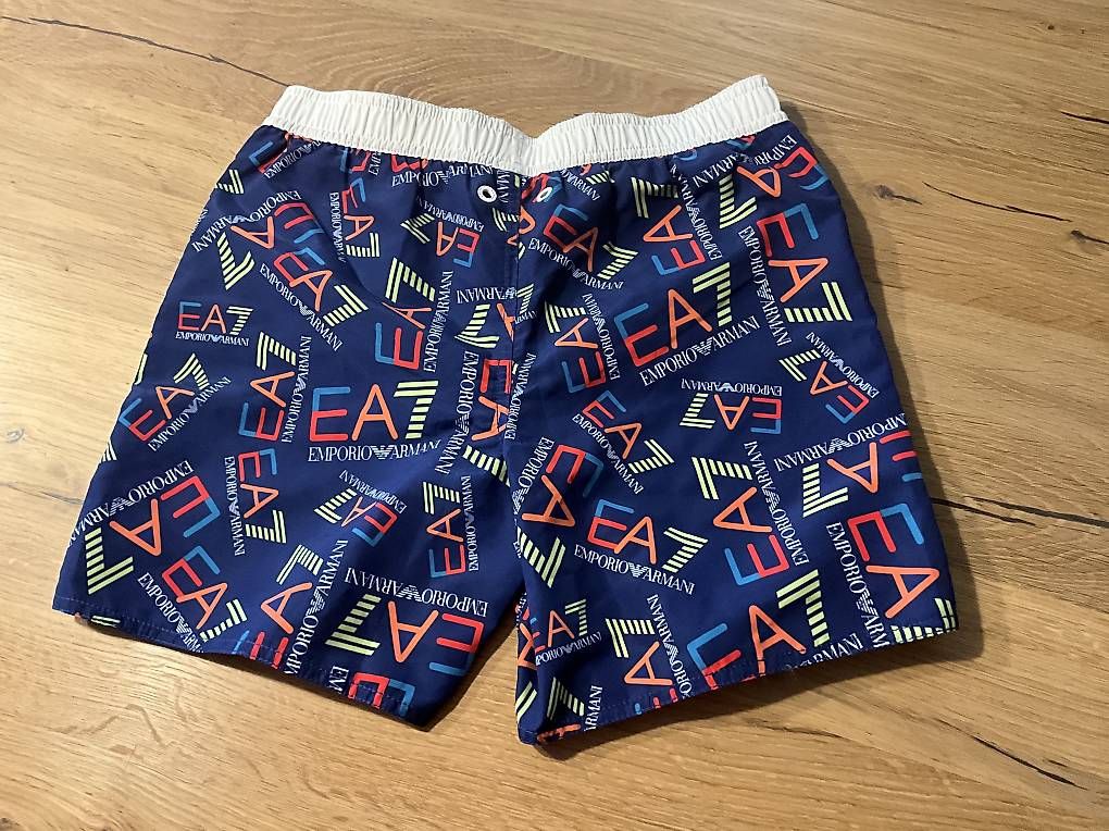 Armani Pantaloni: N E U:  ARMANI EA7 Badeshorts, Gr. 140/10J. – Nuovo e nell'imballaggio originale da Baar venduto da Ilena123 2