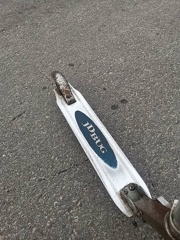 Kickboard: Trottinette  – Usato da La Corbaz venduto da Emma22cj 2