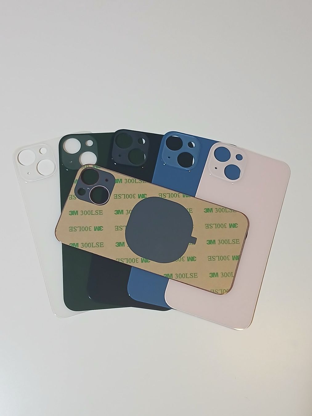 Apple Cover & Protezioni schermo: Coque arrière Iphone 13 – Nuovo e nell'imballaggio originale da Leukerbad venduto da wor_sf98 1