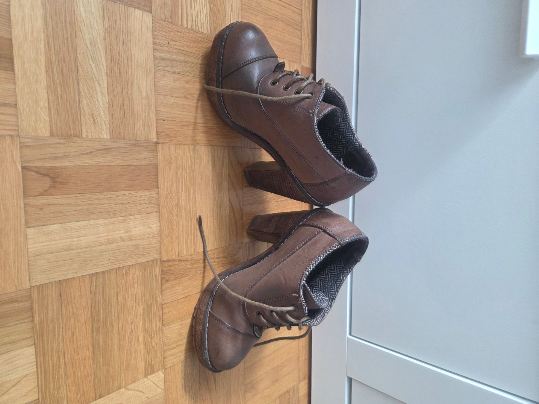 Scarpe da donna: Braune Bummschuhe mit Absatz, Grösse 35 – Usato da Regensdorf venduto da sar_895z 3