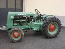 Bührer Traktor Oldtimer6 Zylinder Chevrolet  Motor