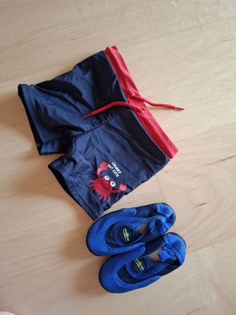 Badehose mit Badeschuhe, Gr. 92. Top für Sommer!