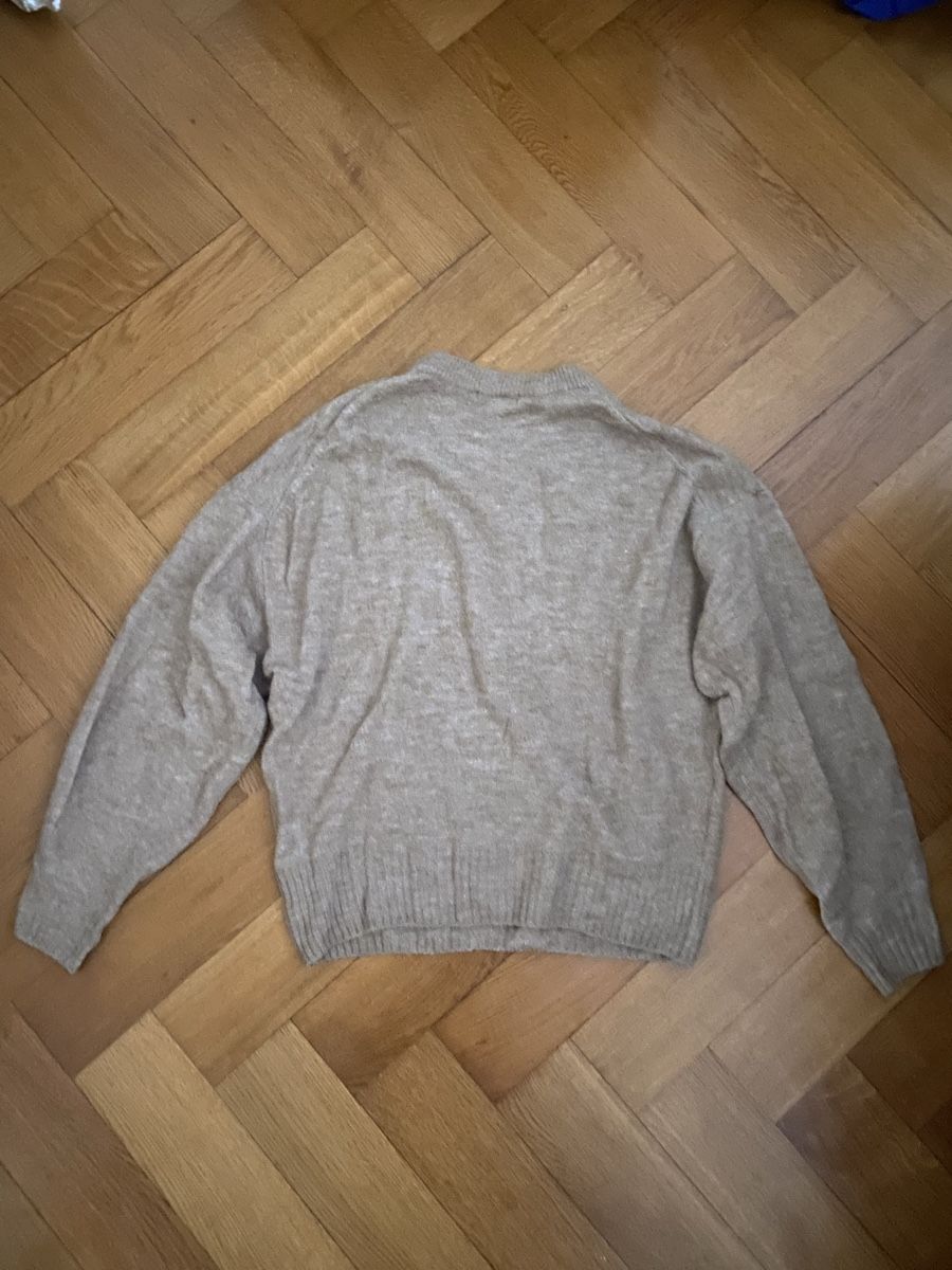 H&M Pulls & Sweat-shirts: Pull – Neuf (Voir description) à Fribourg par SimoneA13 1