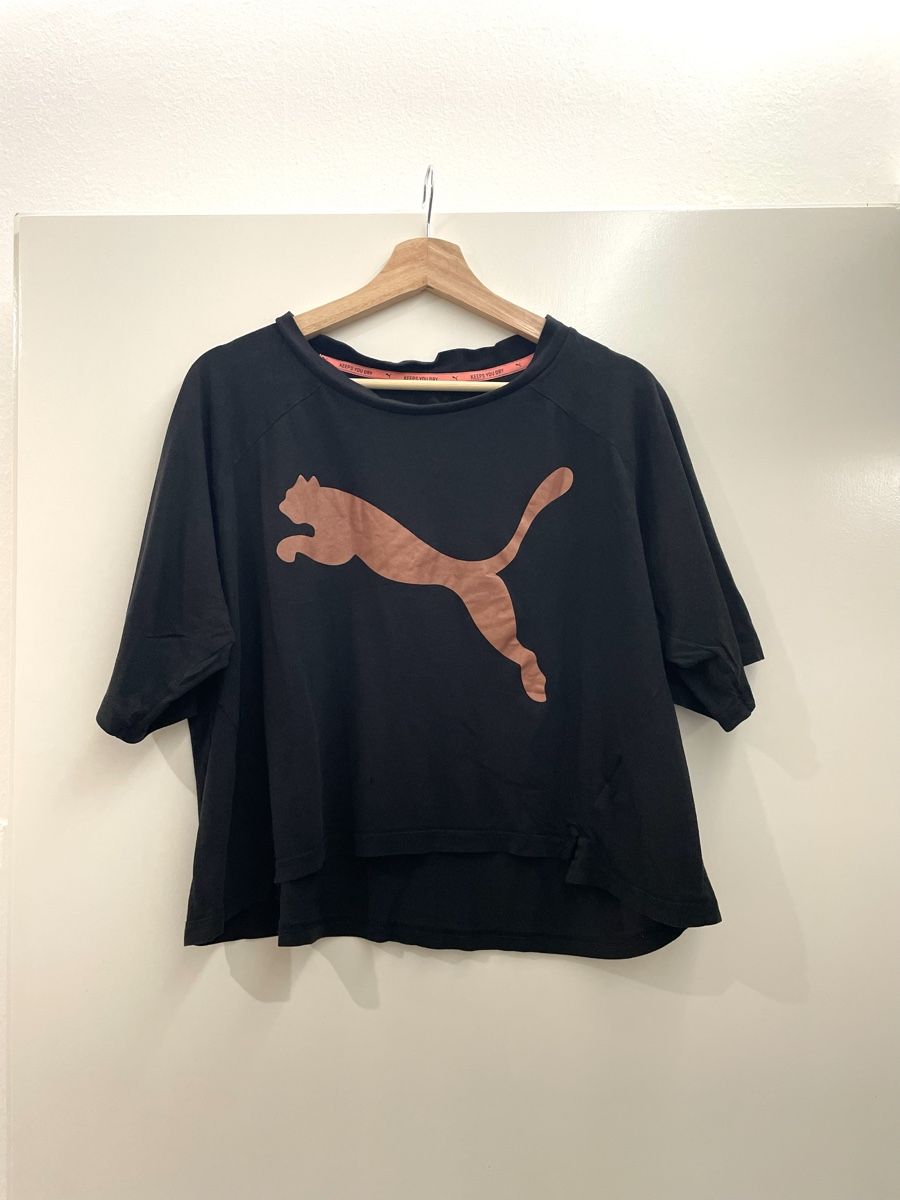 Puma T-shirt: PUMA OVERSIZE T-SHIRT – Usato da Ziefen venduto da Elar_store