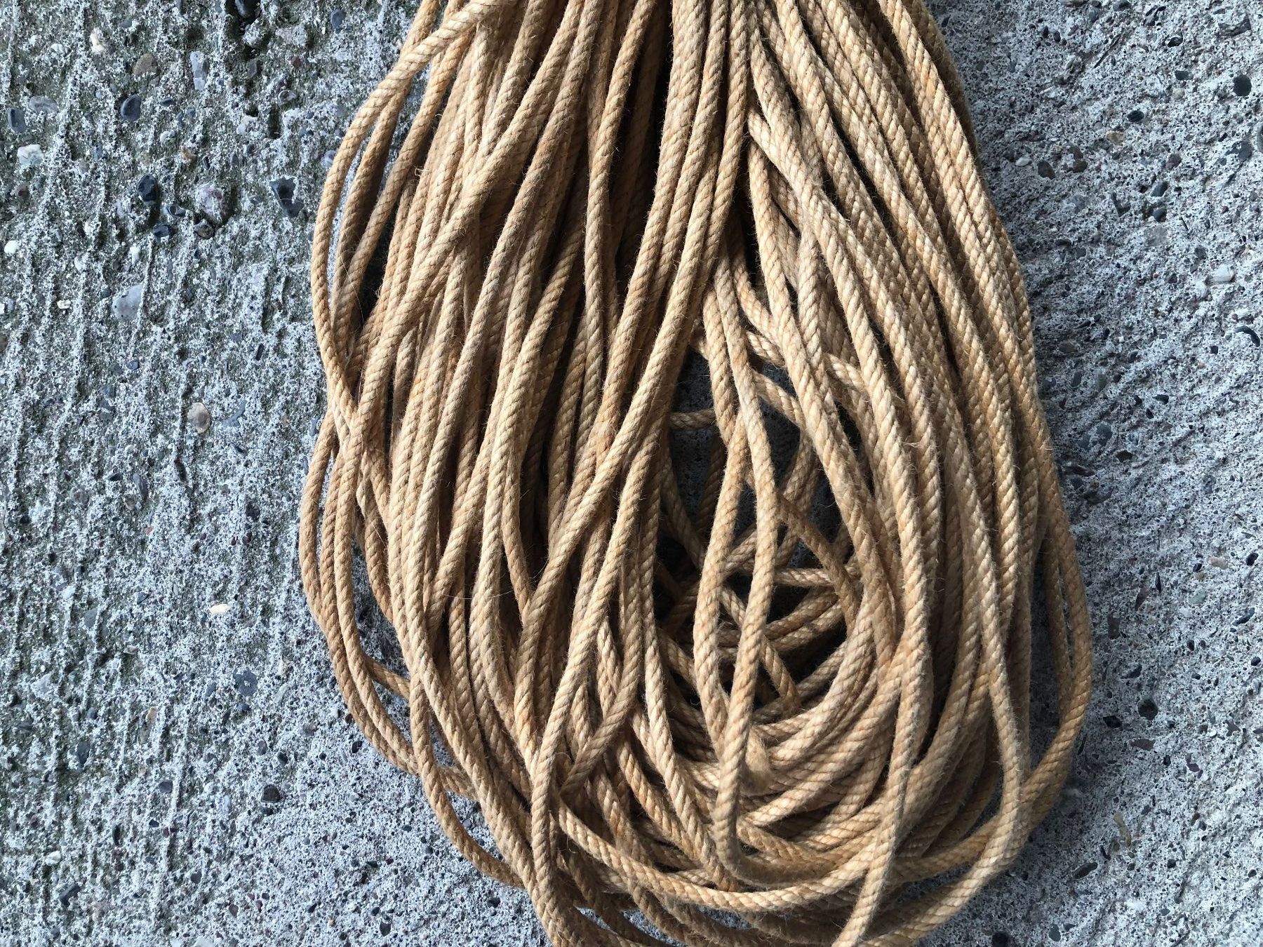 Seile: ca. 120 Meter Robustes Naturseil Jute – Gebraucht aus Schübelbach von Dolly990_2 2