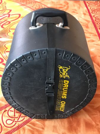 Drums Only Tom Case, Durchmesser etwa 335 mm