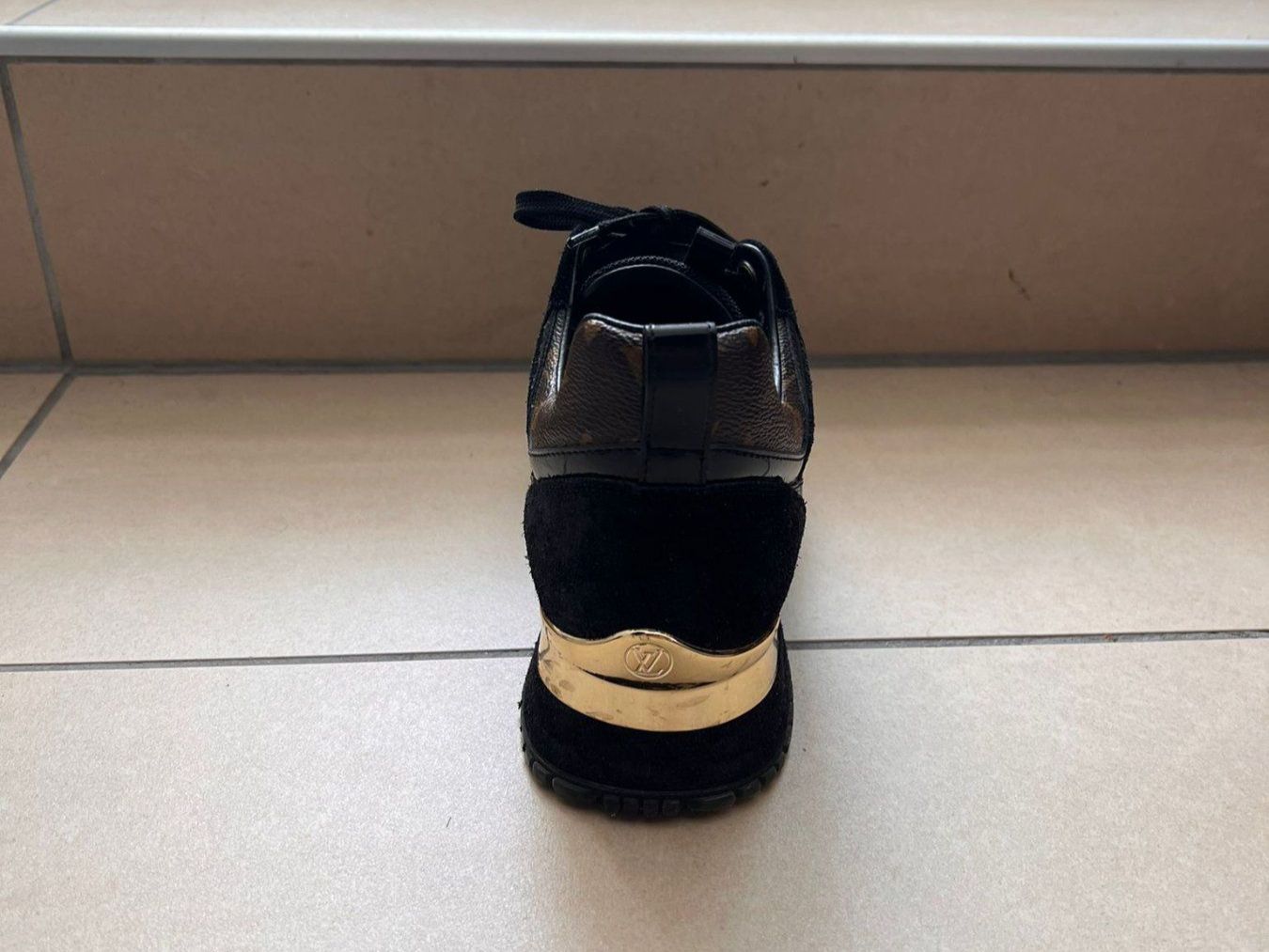 Louis Vuitton Scarpe da donna: Louis Vuitton Sneakers, Original – Usato da Quartino venduto da matepetra 2