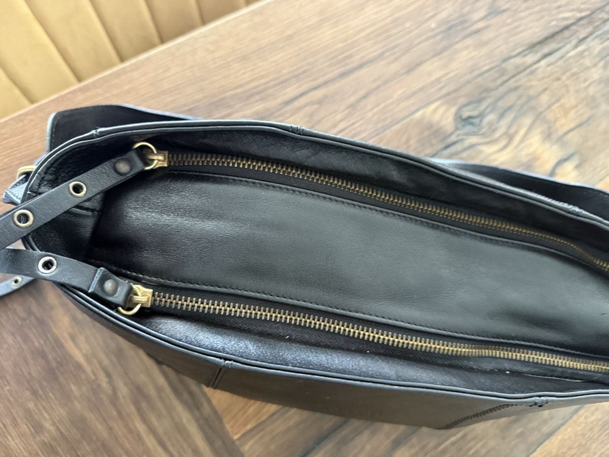 Autres vêtements & accessoires: Taschen Montini  echt Leder  – D'occasion à Pfeffikon LU par pepino17 2