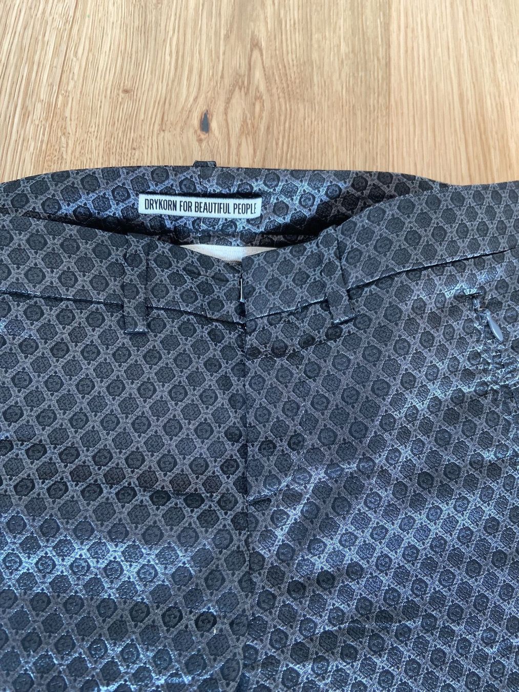 Drykorn Pantaloni: Damen Hose von Drykorn – Usato da Murten venduto da februari 2