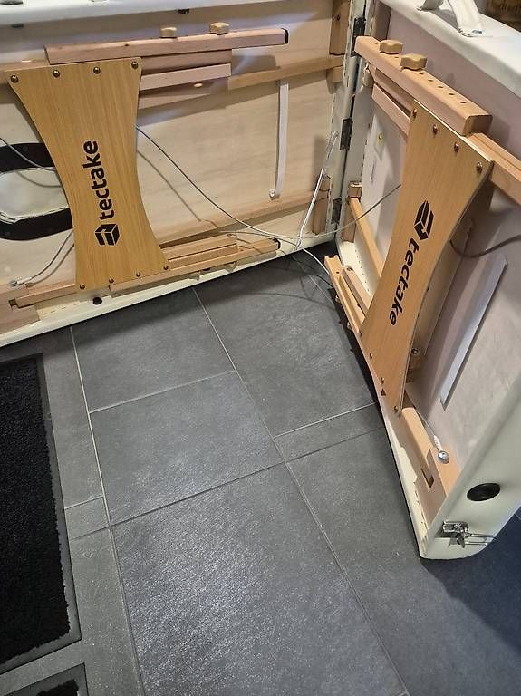 Sedie a sdraio: Tektate Massageliege – Usato da Brunnen venduto da agl_yx7j 2
