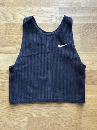 NIKE Crop - schwarz