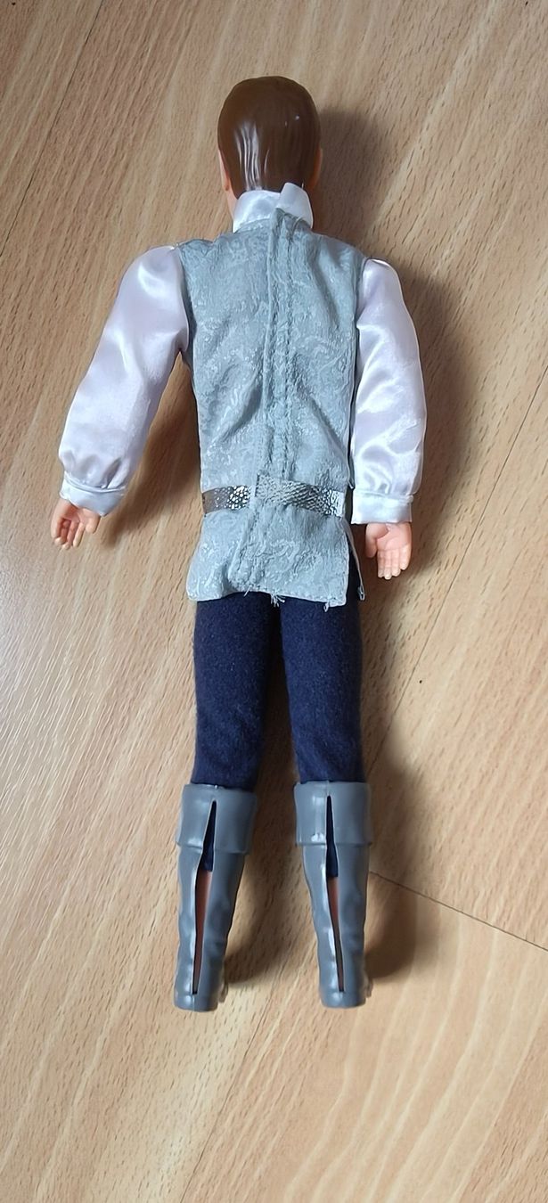 Figuren: Prinz Stefan Puppe Mattel 2005 – Gebraucht aus chur von monita07 1