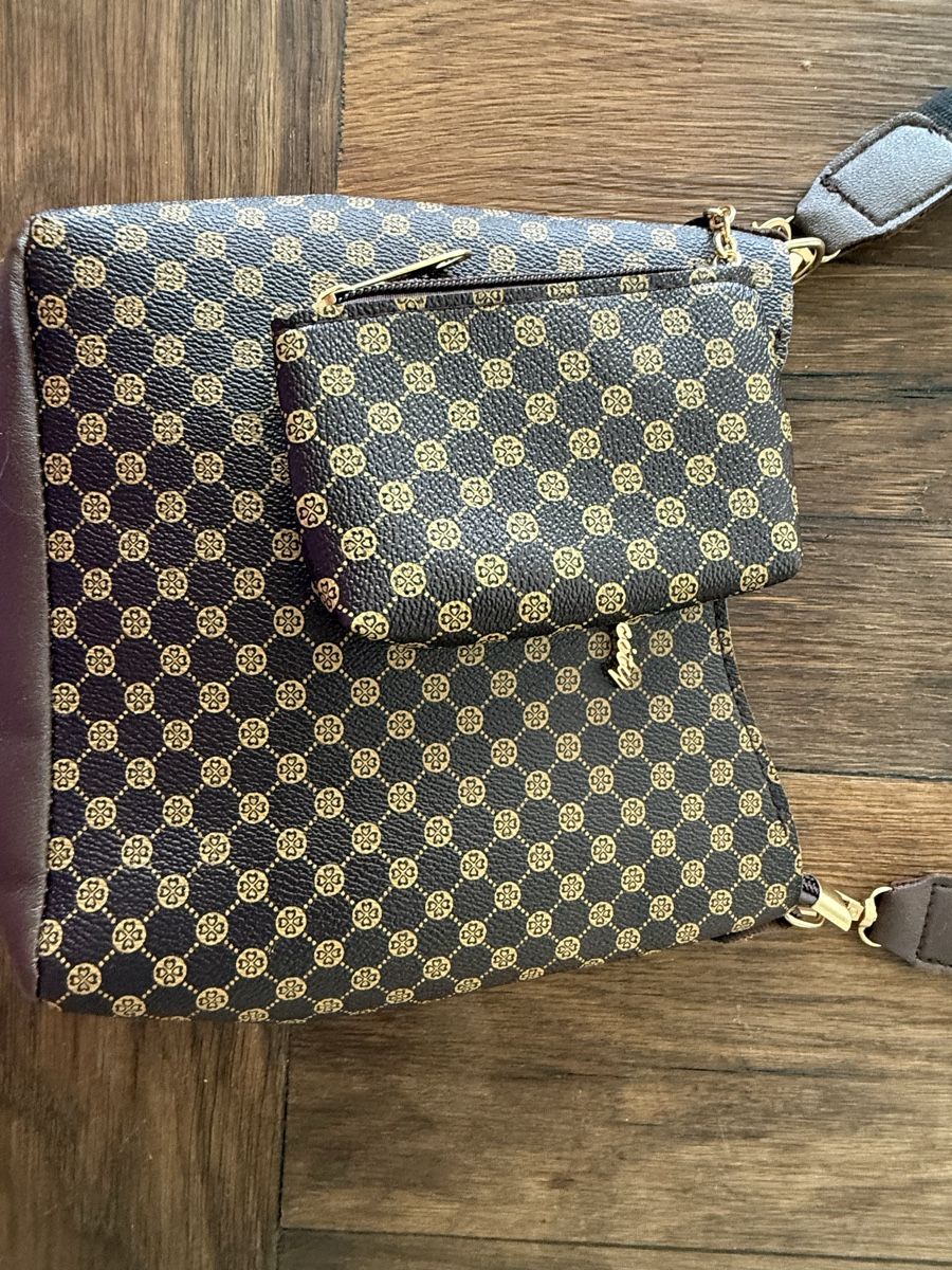 Sacs femmes: Kleine Handtasche  – Neuf (Voir description) à Pfeffikon LU par pepino17 2