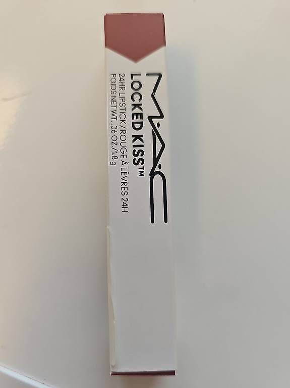 Make-up: M.A.C Locked Kiss Lipstick 24h – Usato da Hinteregg venduto da osop1000 2