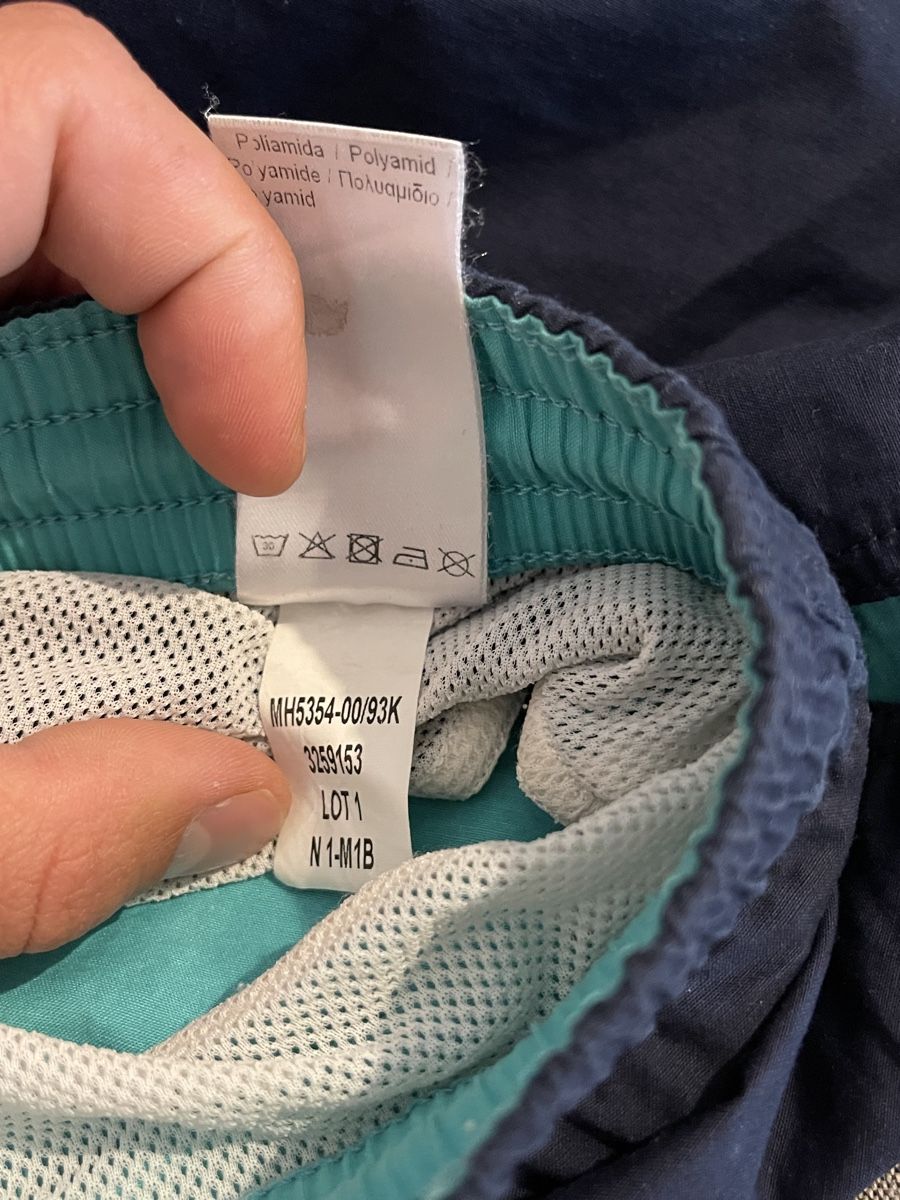 Lacoste Badehosen: Oryginal Lacoste Badehose Gr. S - Top Zustand! – Gebraucht aus Wetzikon ZH von Jan_wojt 6