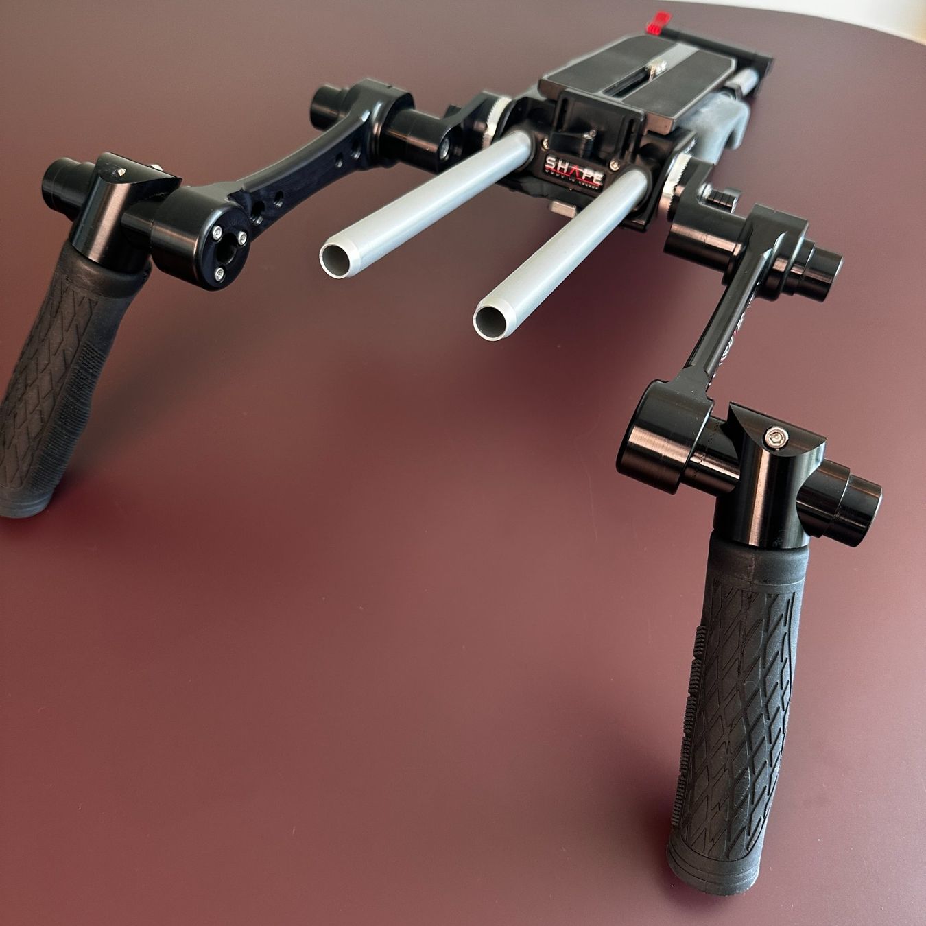 Videocamere: SHAPE Shoulder Rig Pro | 15mm Rod System | Cinema Camera Rig – Usato da Zürich venduto da Tanja.S... 2