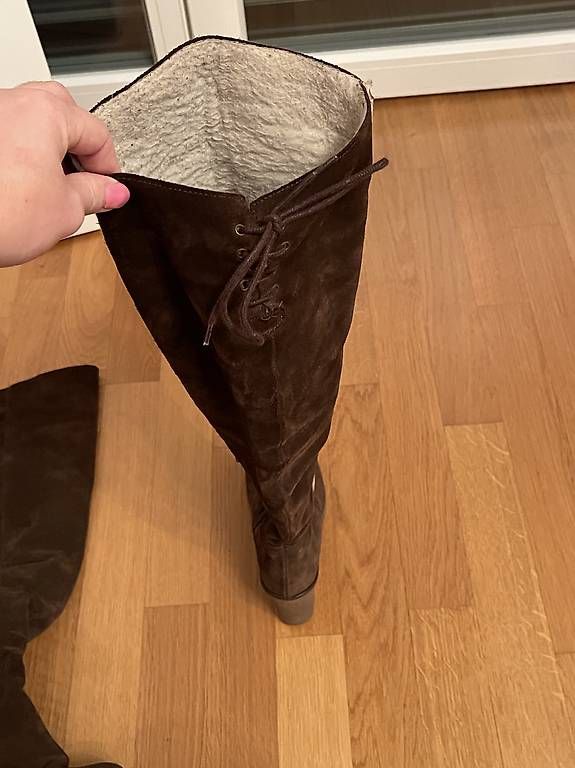 Scarpe da donna: Dunkelbraune Overknees in Grösse 39 – Usato da Zürich venduto da michaela_2024 4