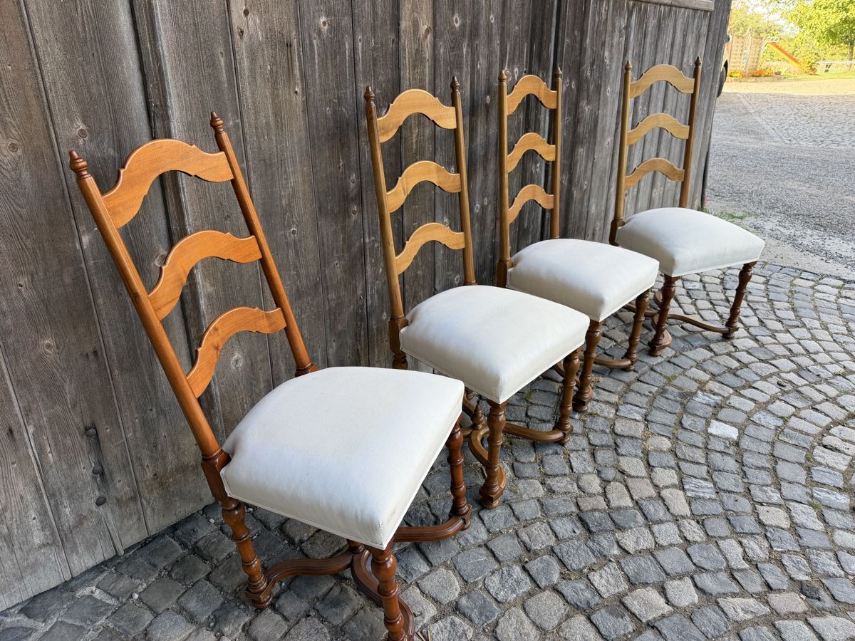 Stühle: Antike Stühle  – Gebraucht aus Hittnau von Dbitte 1